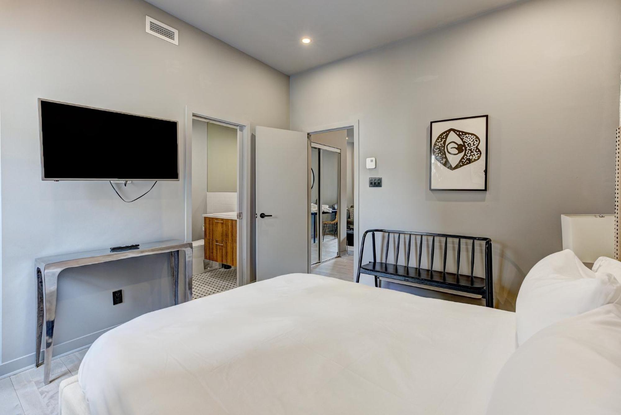 Stanley Court Apartments By Simplissimmo Montreal Bagian luar foto